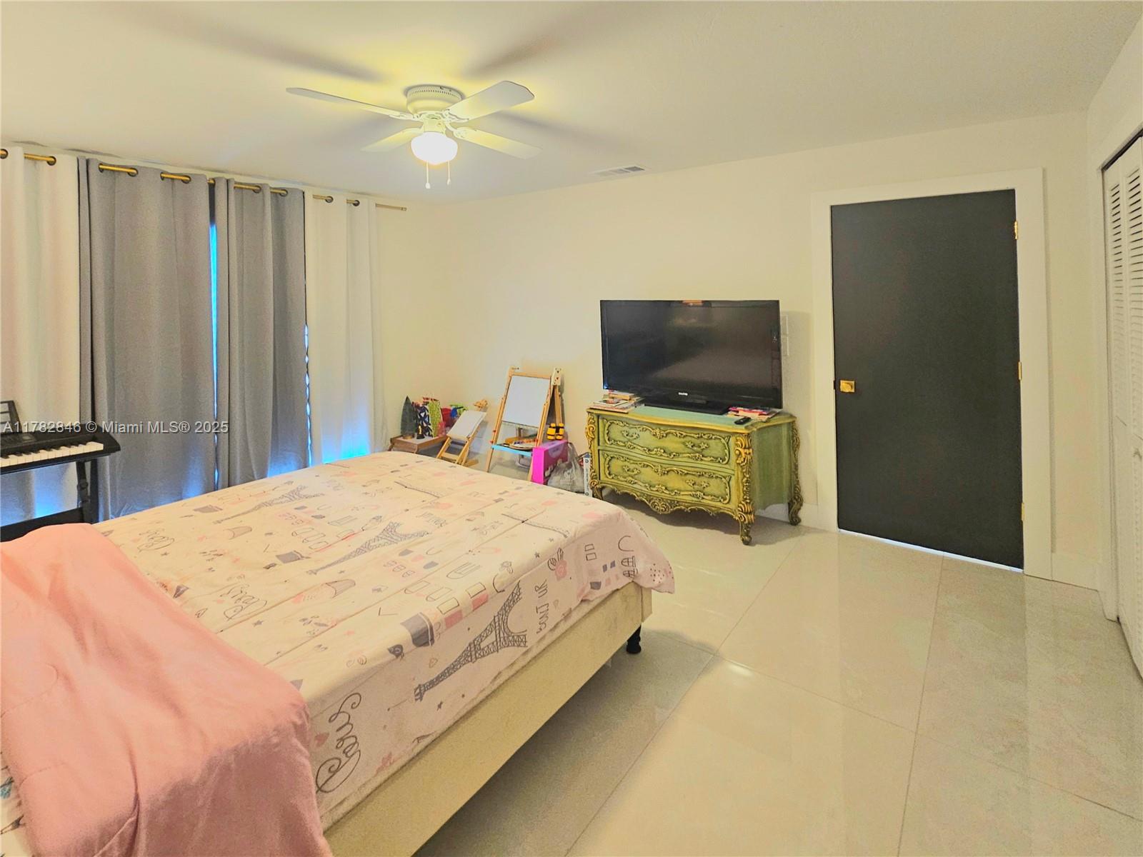 13665 Abbey Dr 2 Property Photo 25
