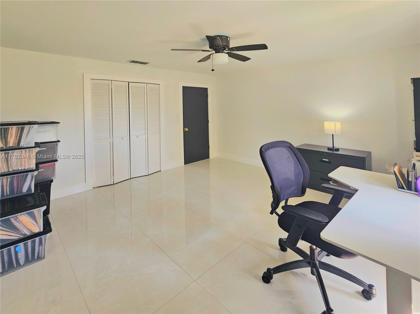 13665 Abbey Dr 2 Property Photo 27
