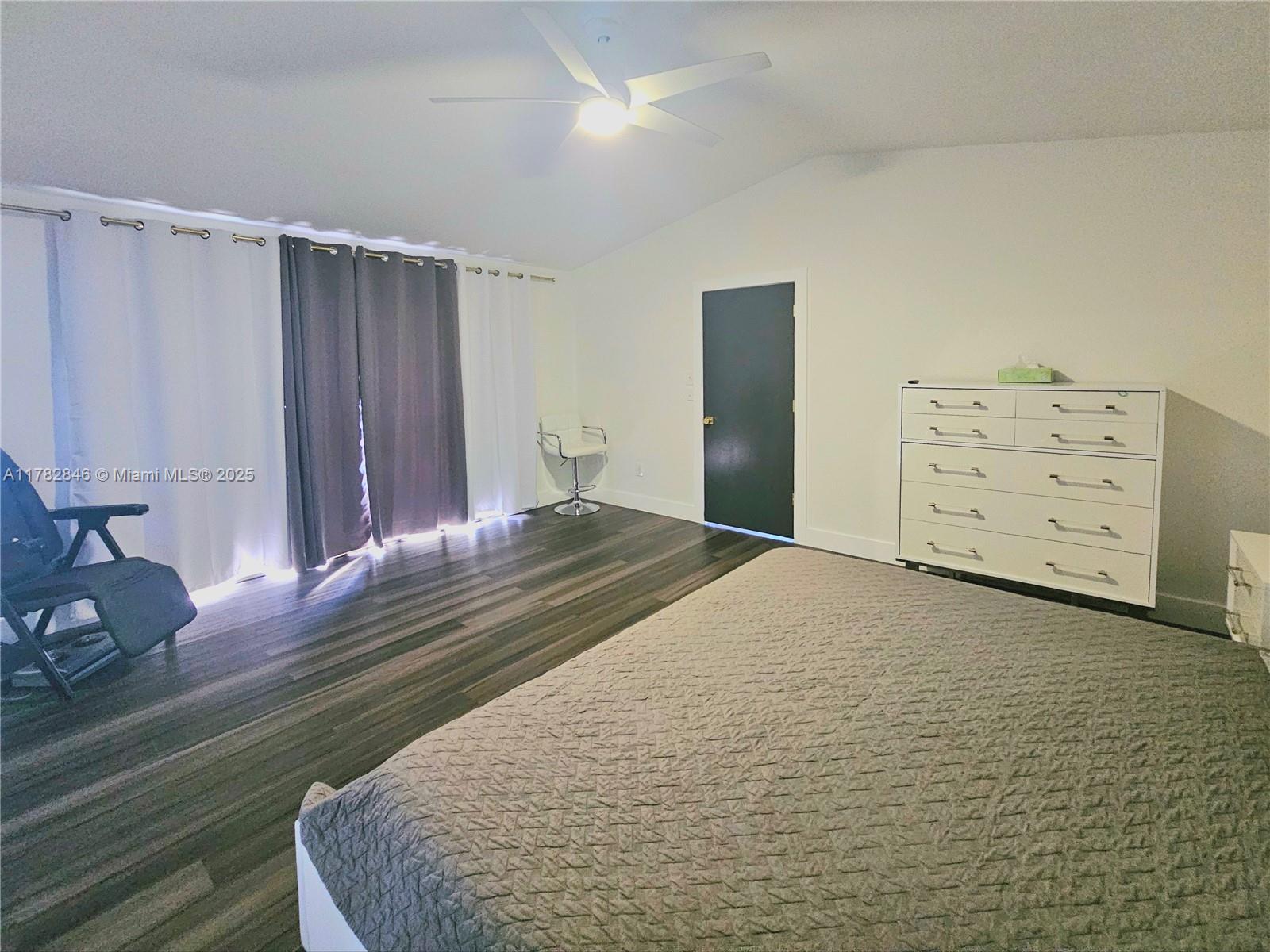 13665 Abbey Dr 2 Property Photo 30