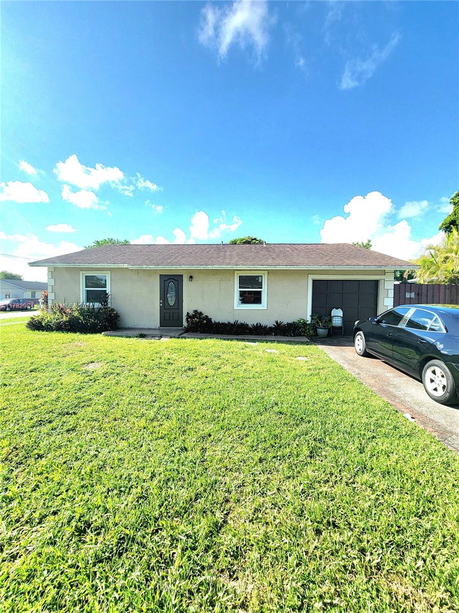 A11782984 Property Photo