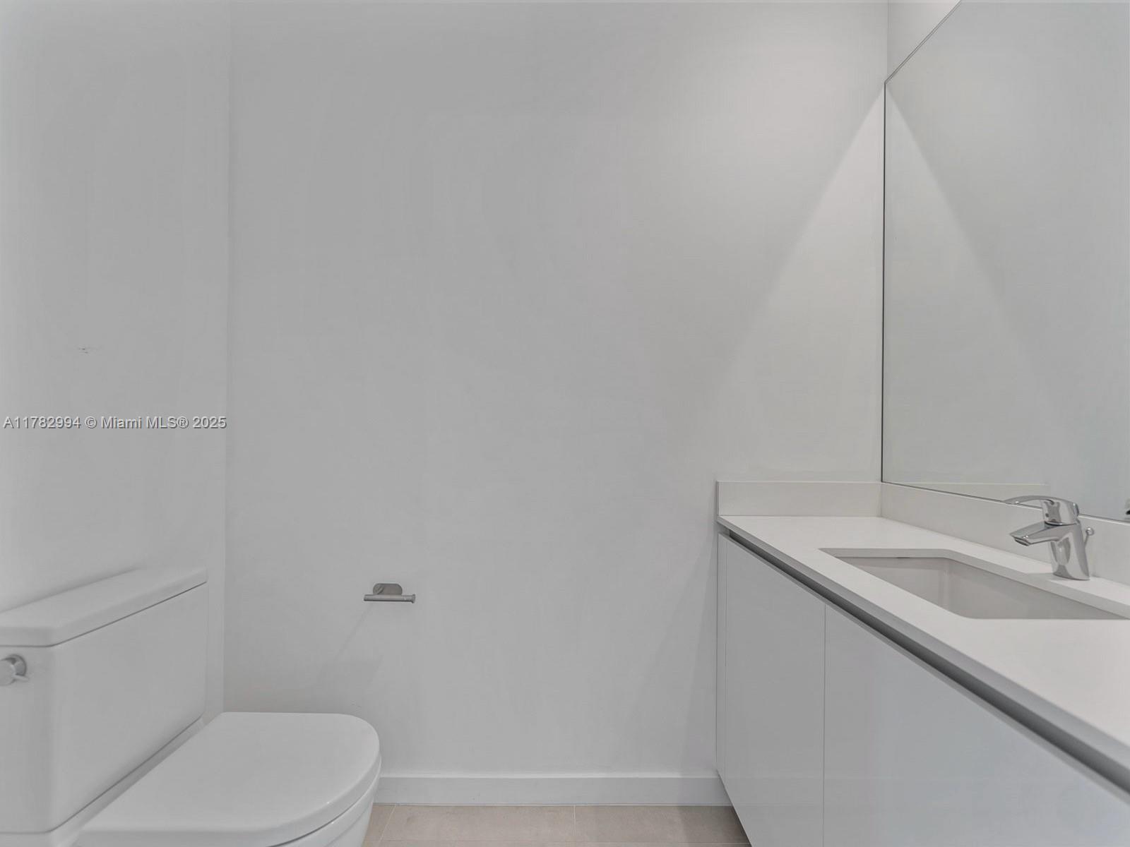 529 Sw 11th St 303 Property Photo 37