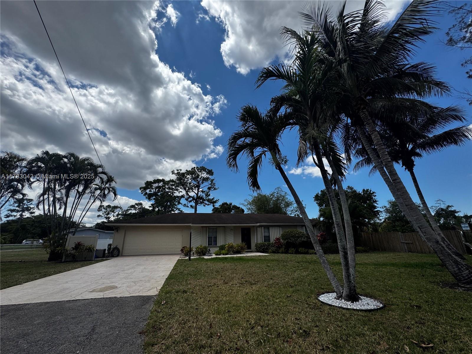 7586 Worral Rd Property Photo