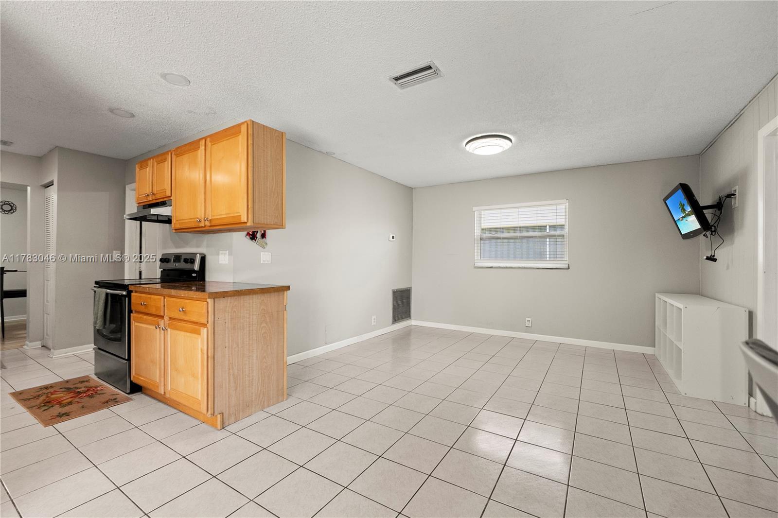 4900 13th Ter Property Photo 25