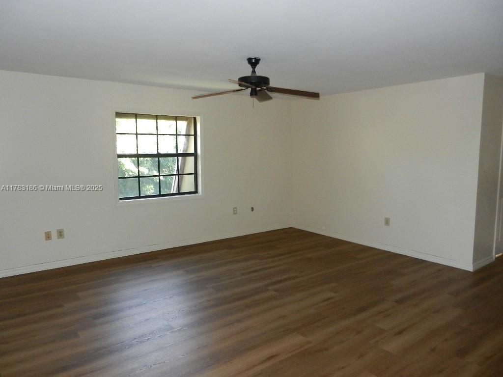 18950 Sw 240th St Property Photo 22