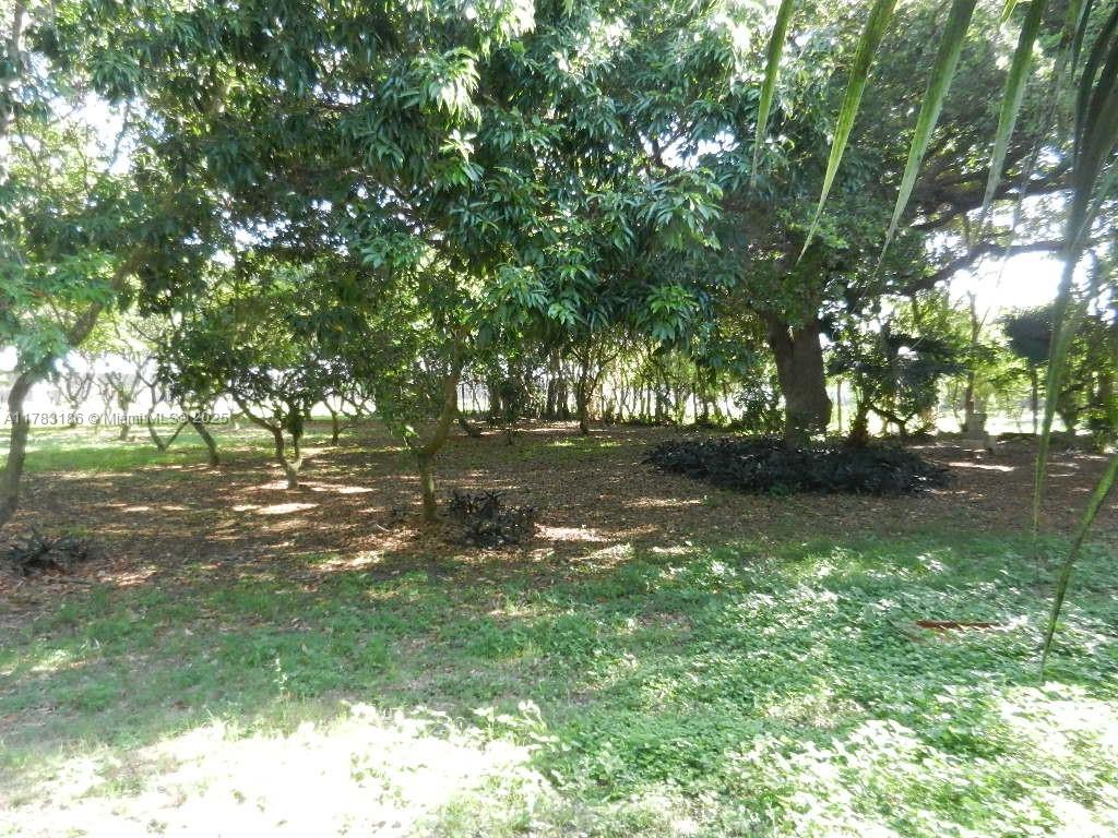 18950 Sw 240th St Property Photo 52