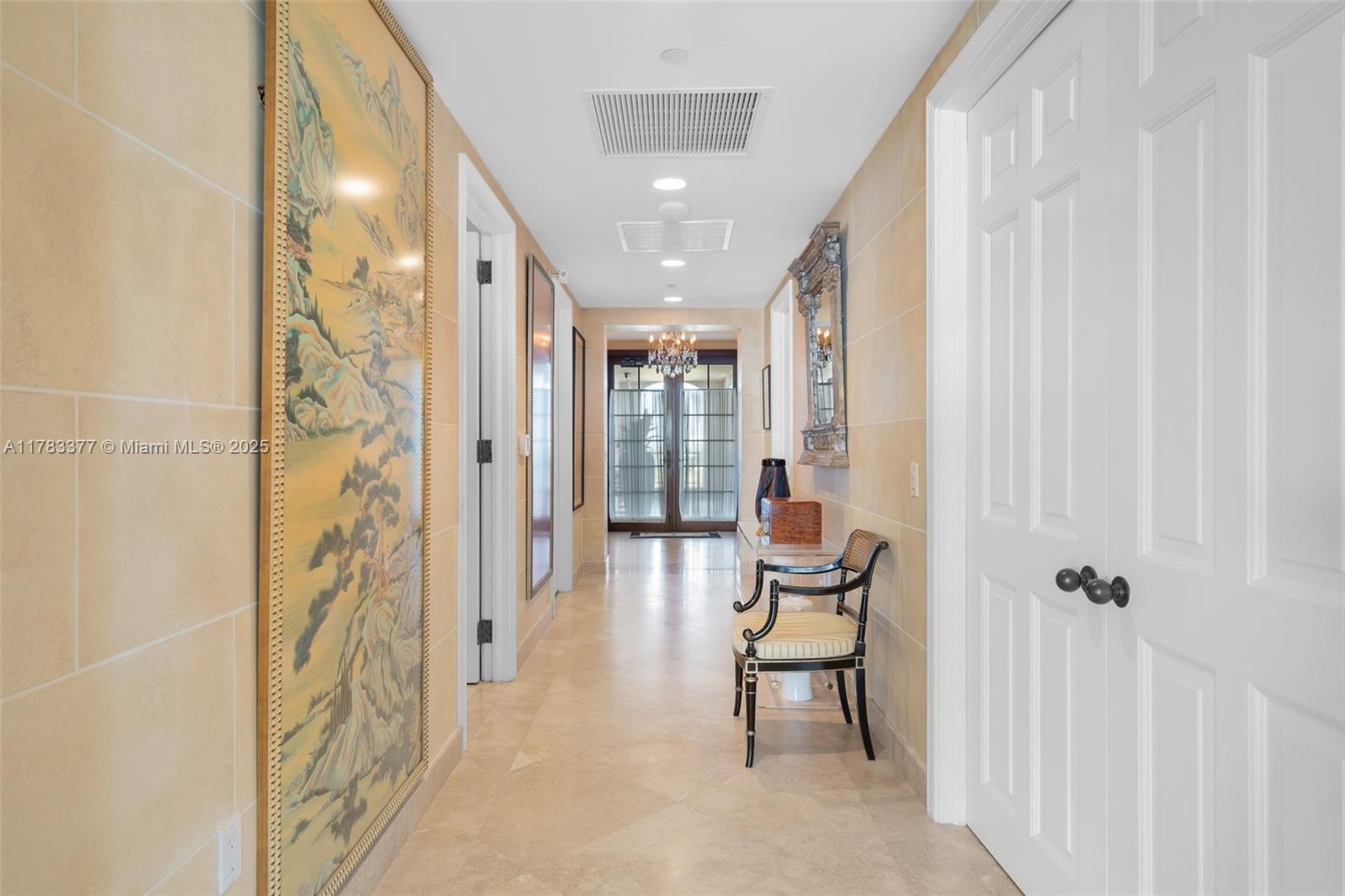 A11783377 Property Photo 6