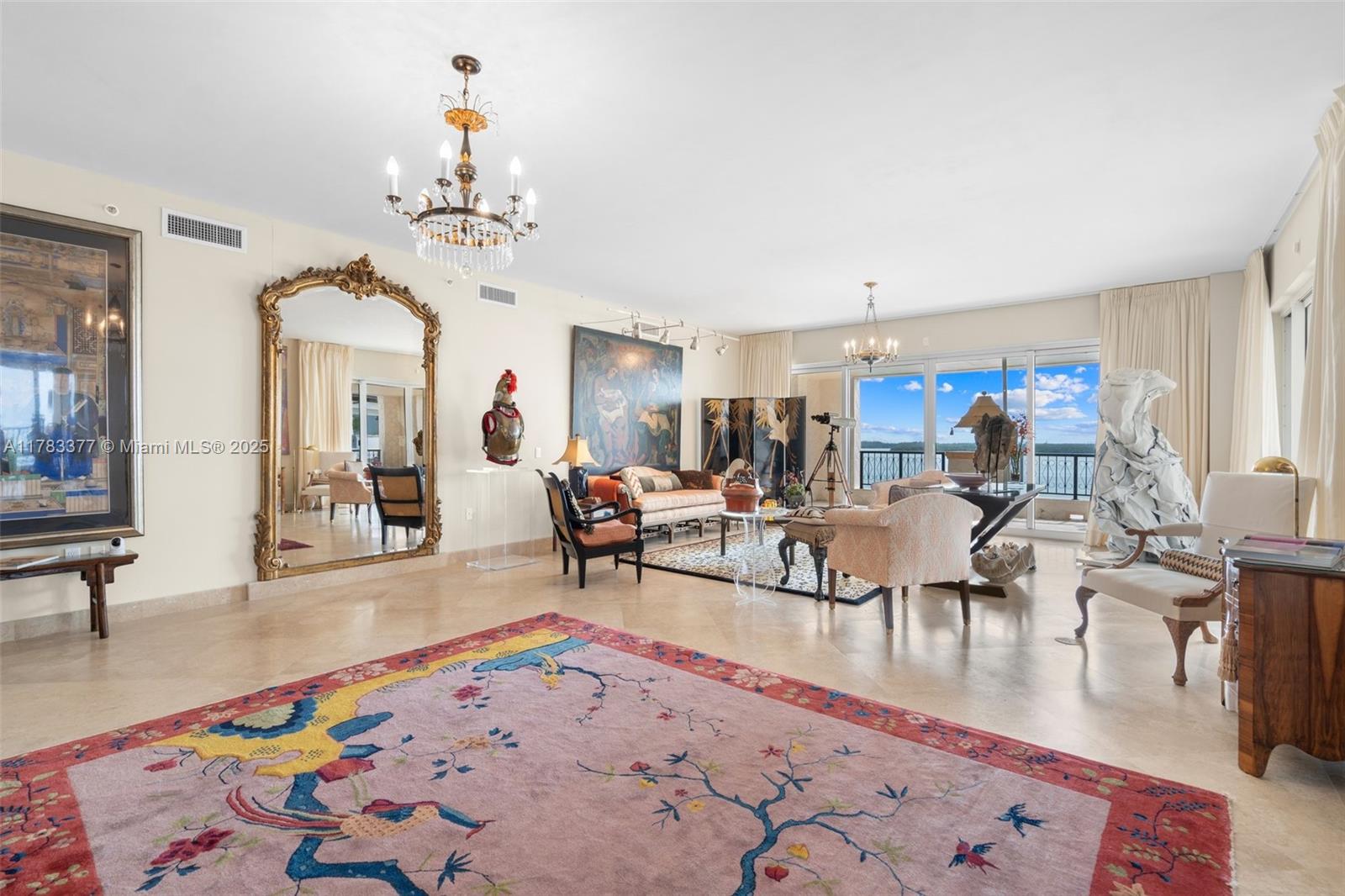 A11783377 Property Photo 10