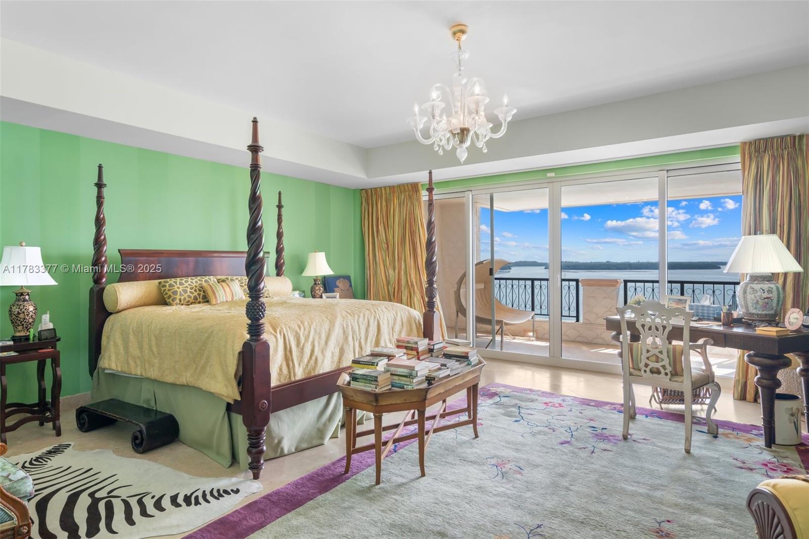 A11783377 Property Photo 18