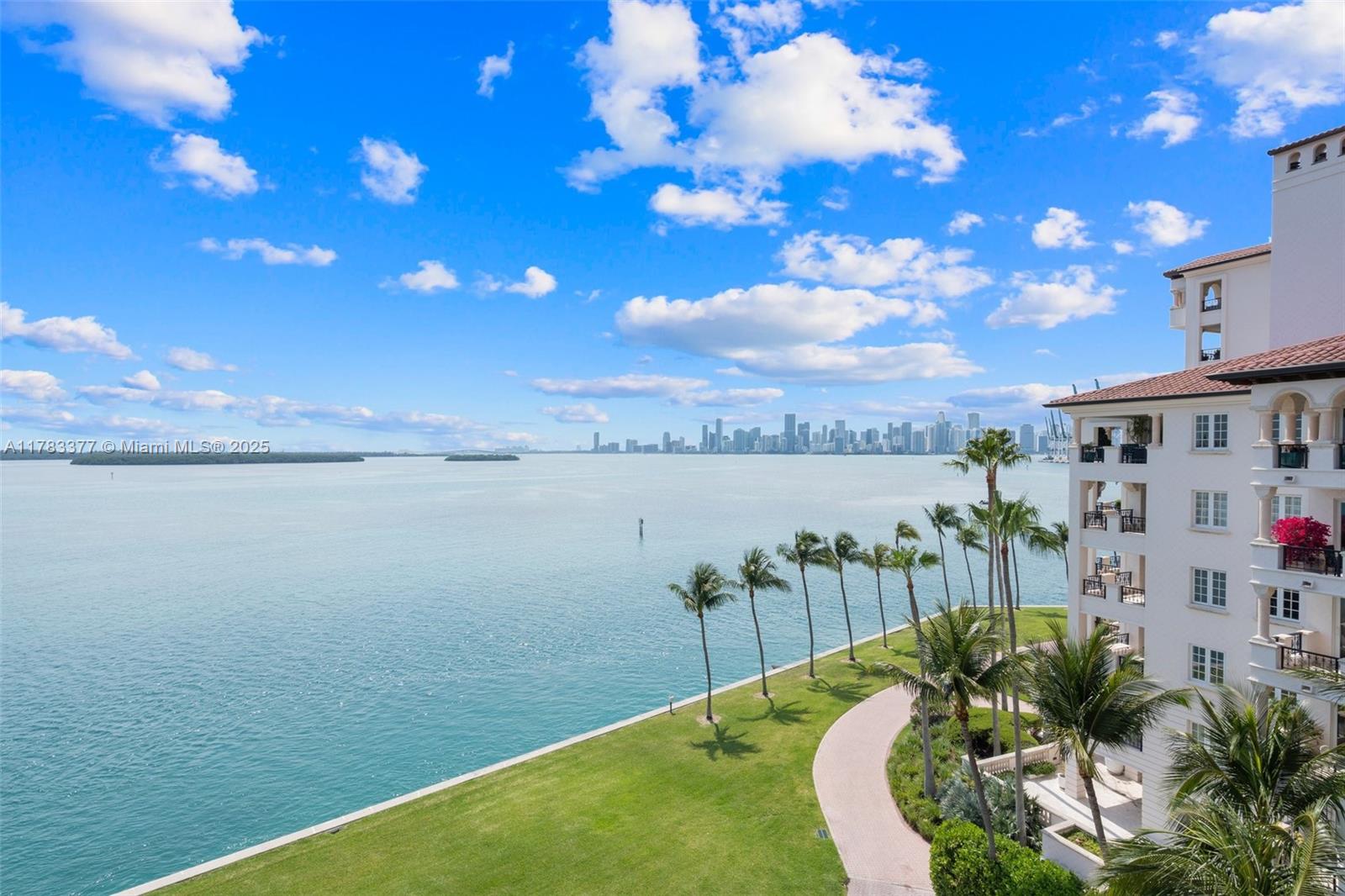 A11783377 Property Photo 34