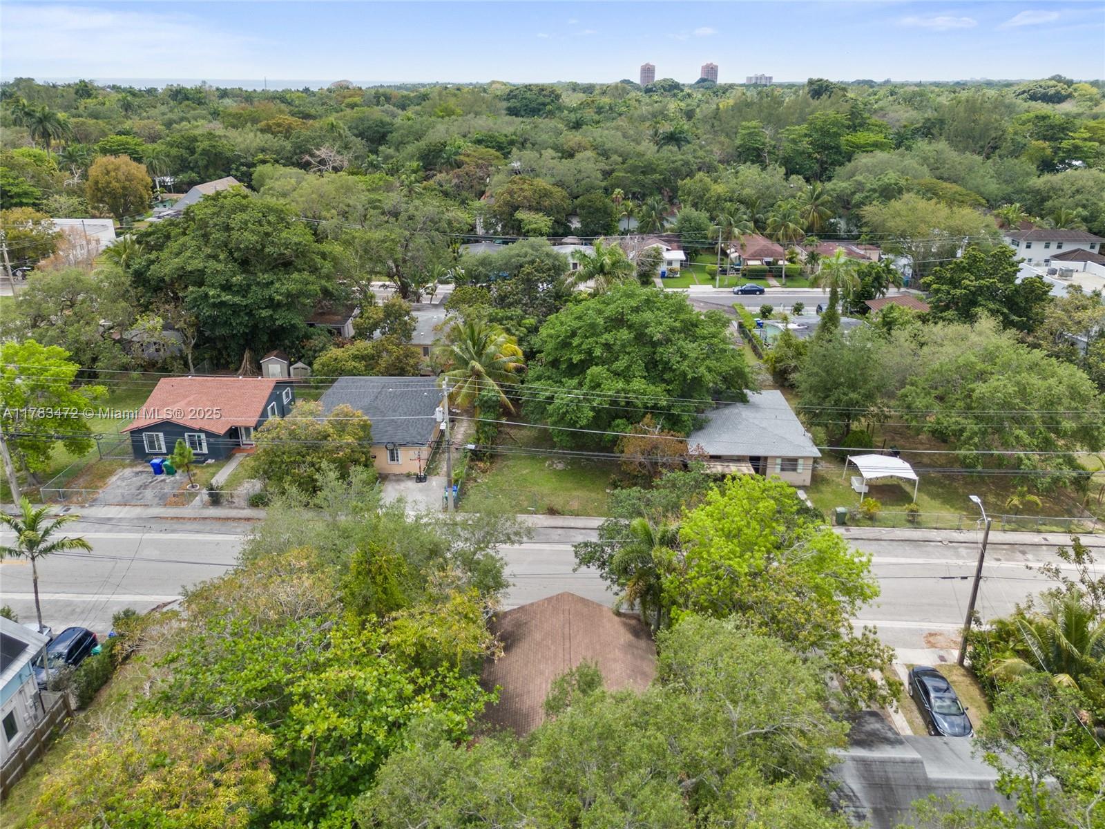 3624 Charles Ave Property Photo 4