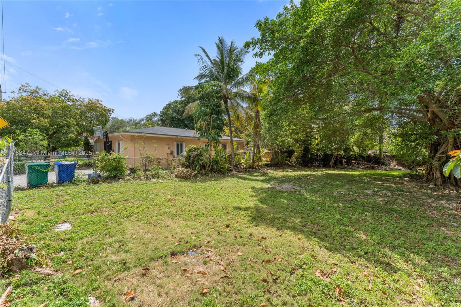 3624 Charles Ave Property Photo 6