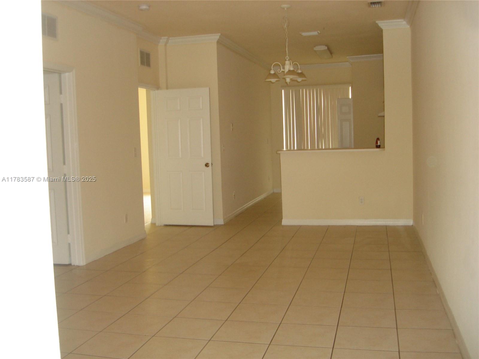54 Sw 16th Ave 54 Property Photo 1