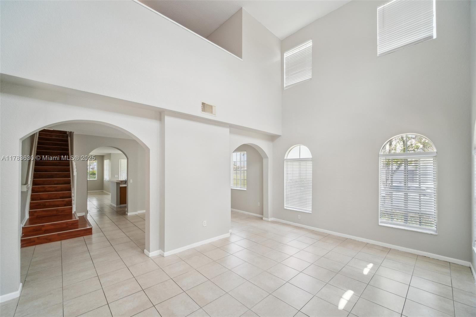13921 Sw 278th St Property Photo 3