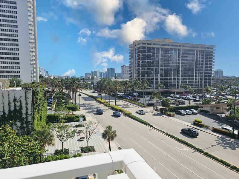1980 S Ocean Dr 4q Property Photo