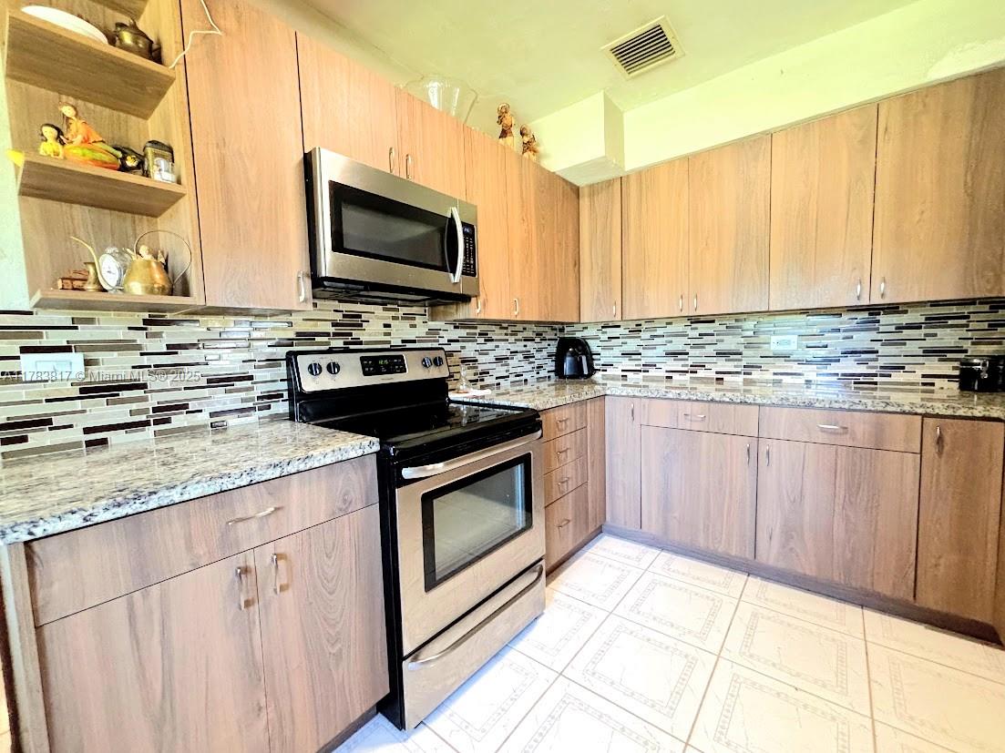 14240 S Biscayne River Rd Property Photo 9