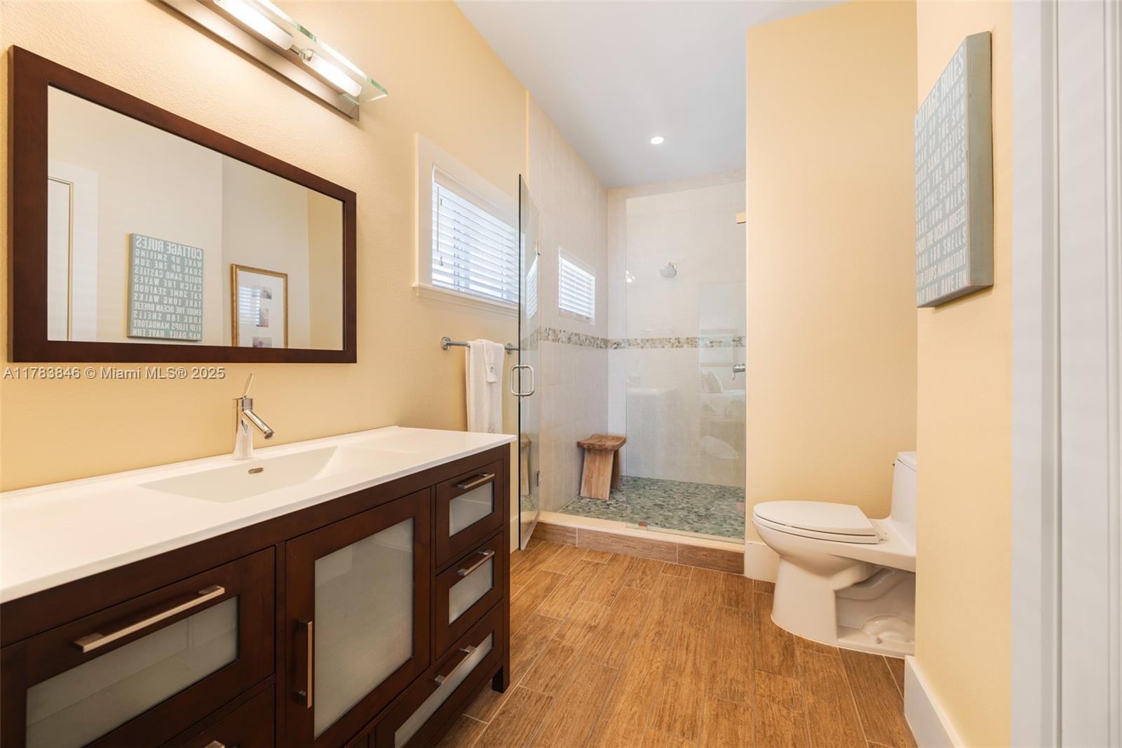 1515 Aqueduct Ln Property Photo 21