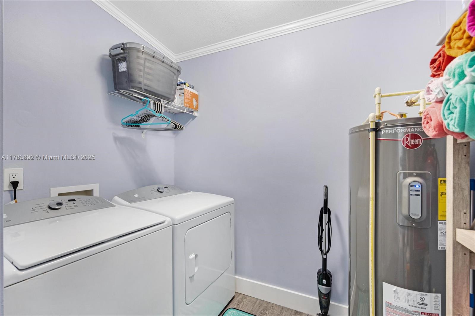 234 Allen Ave Property Photo 34
