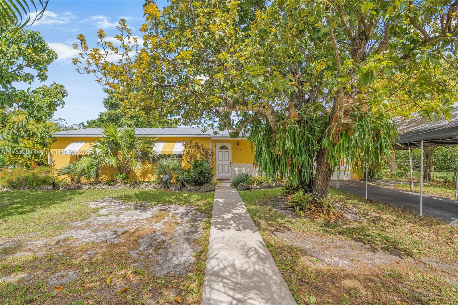 29265 SW 167th Ave Property Photo 1