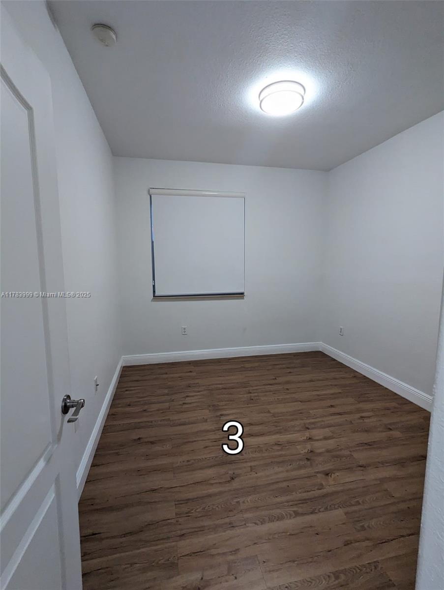 2551 Se 16th Ter 102 Property Photo 8