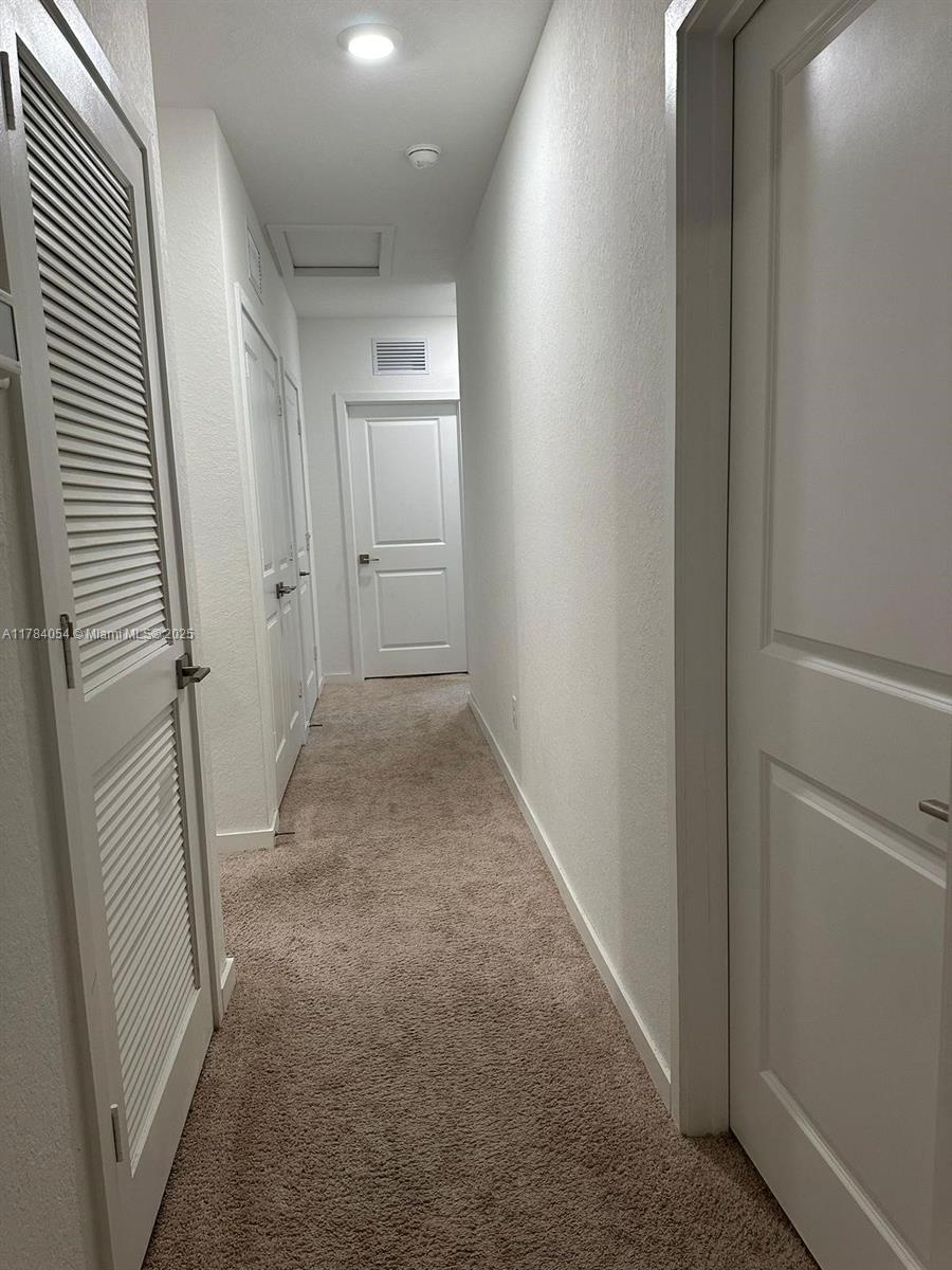 785 Se 18th St 785 Property Photo 9