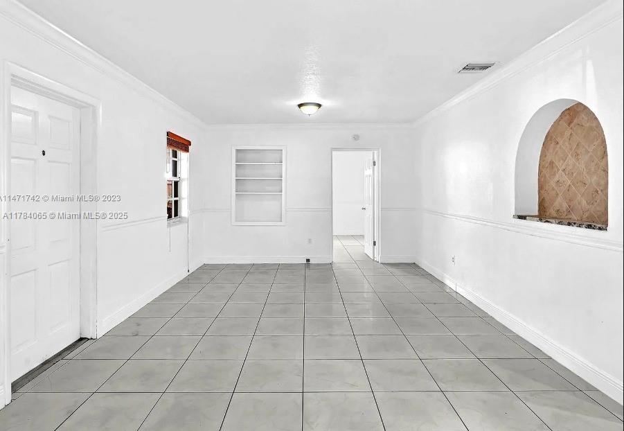 936 Ne 132nd St Property Photo 31
