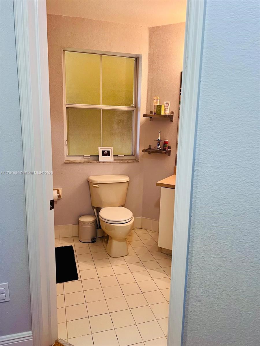 8912 W Flagler St 217 Property Photo 13