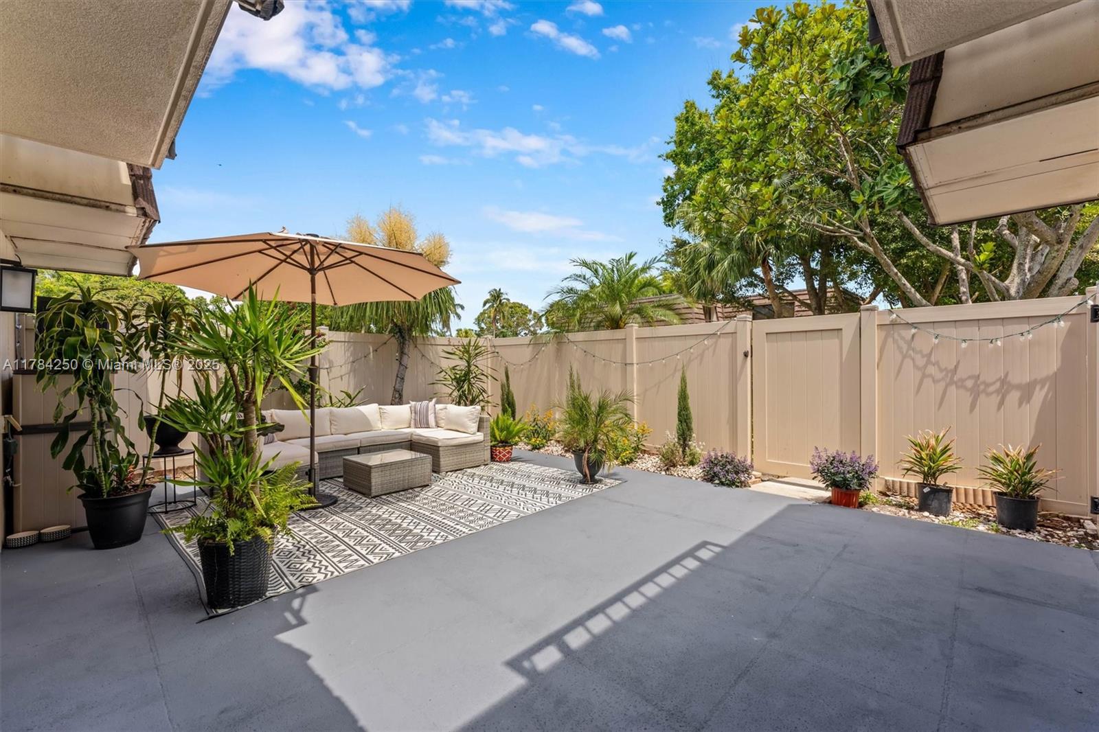 7707 77th Way Property Photo 30