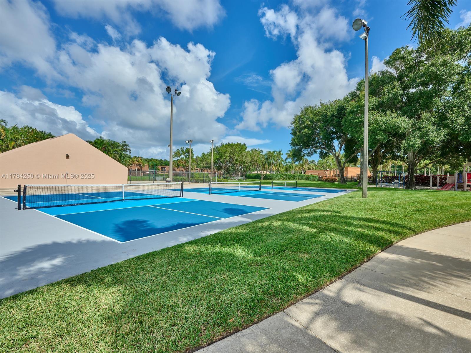 7707 77th Way Property Photo 45