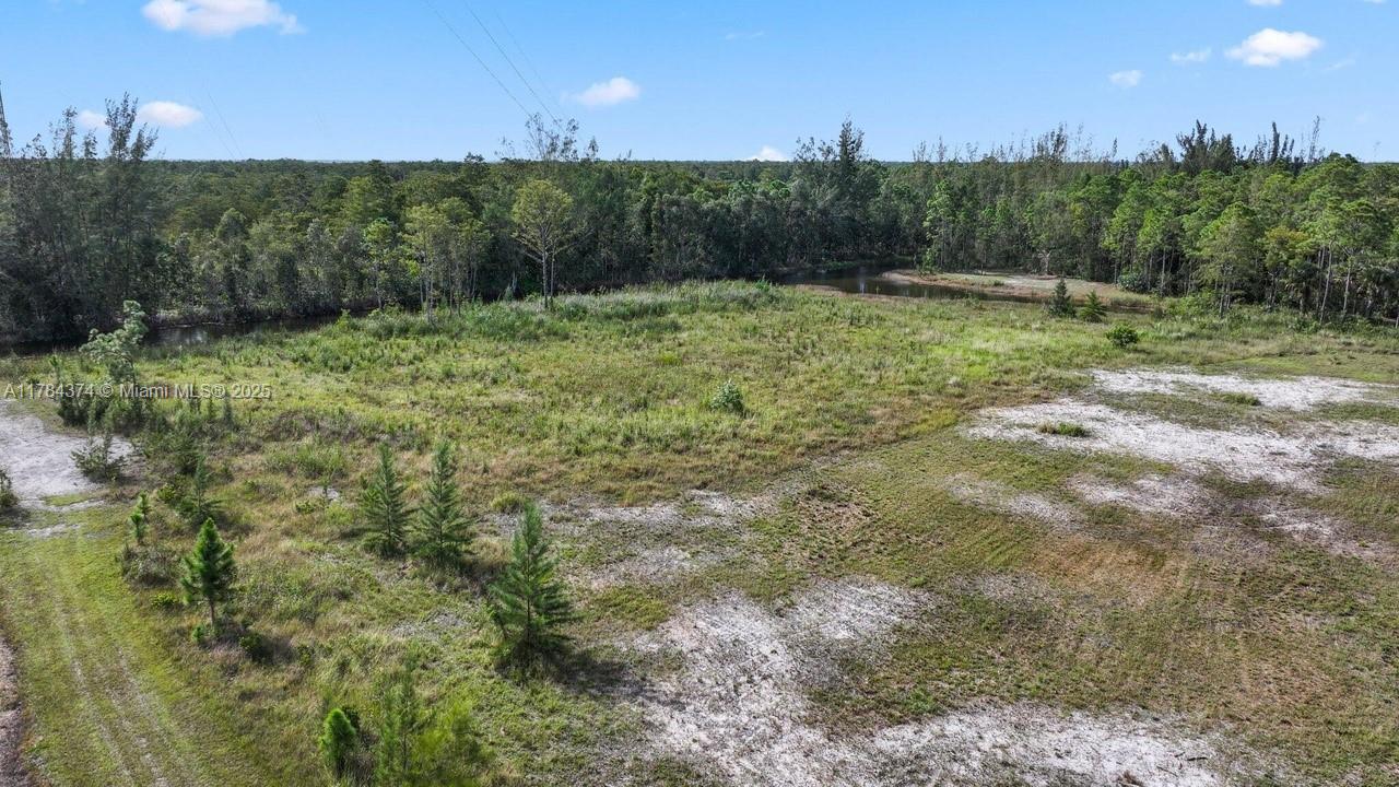 6801 Duckweed Rd Property Photo 13