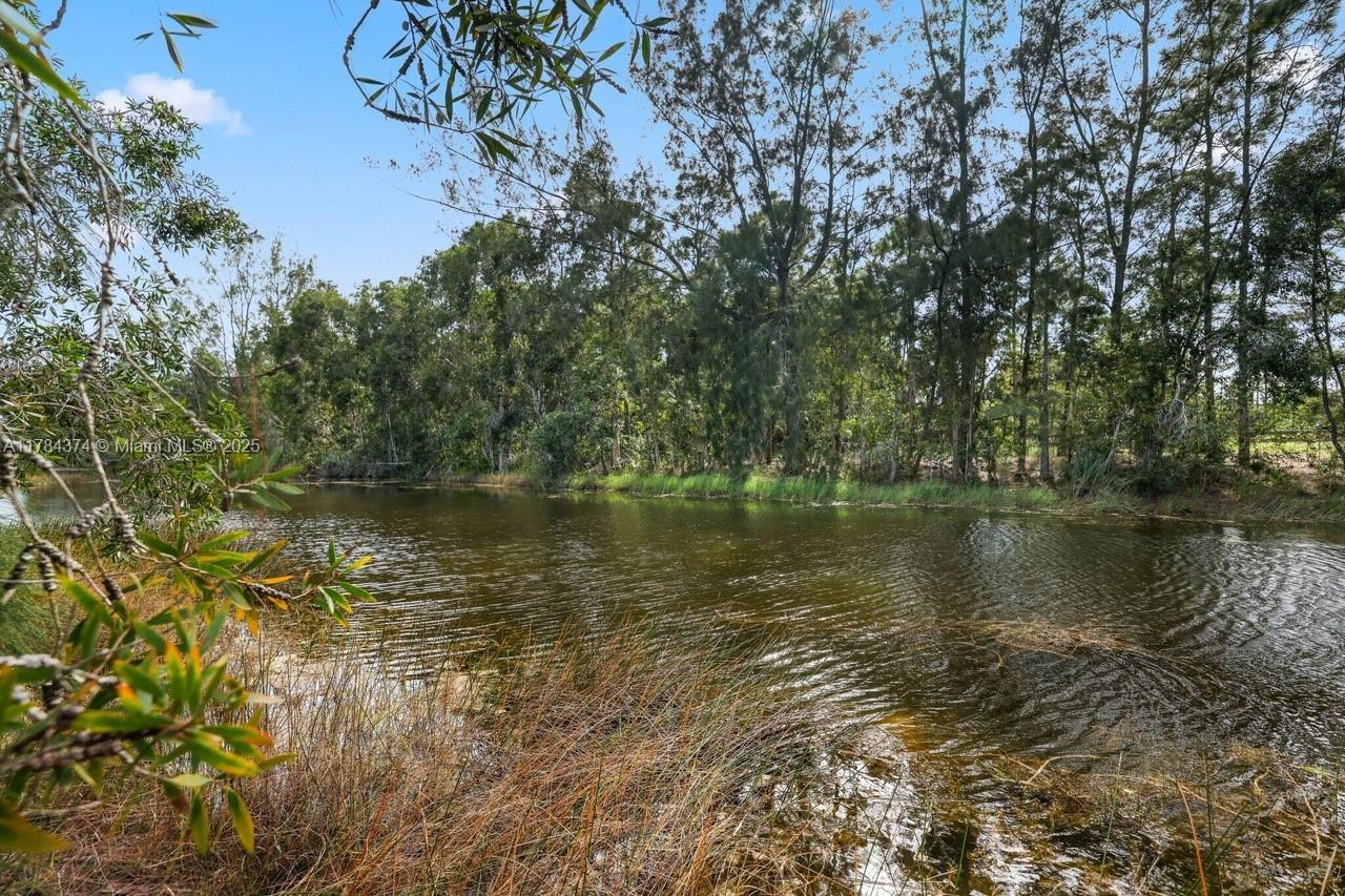 6801 Duckweed Rd Property Photo 16