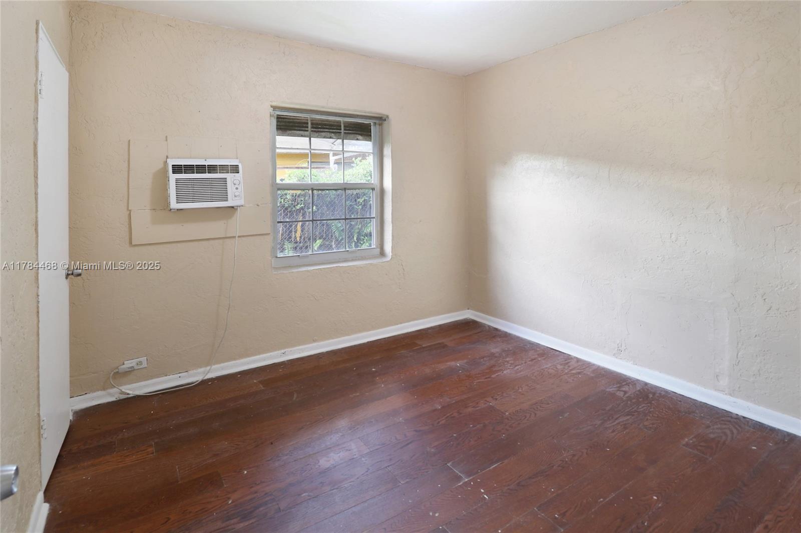 723 Nw 15th Way Property Photo 14