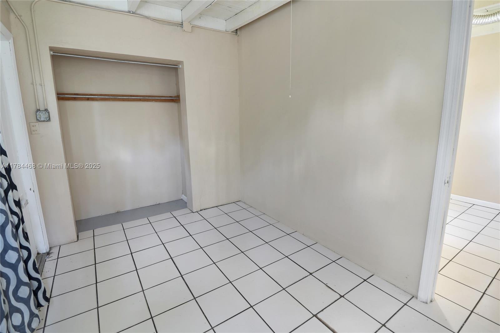 723 Nw 15th Way Property Photo 17