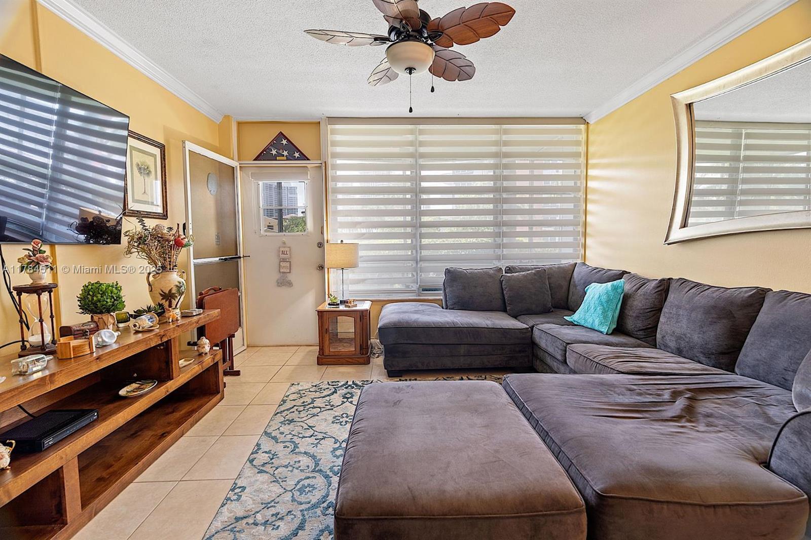 3181 S Ocean Drive 103 Property Photo 14