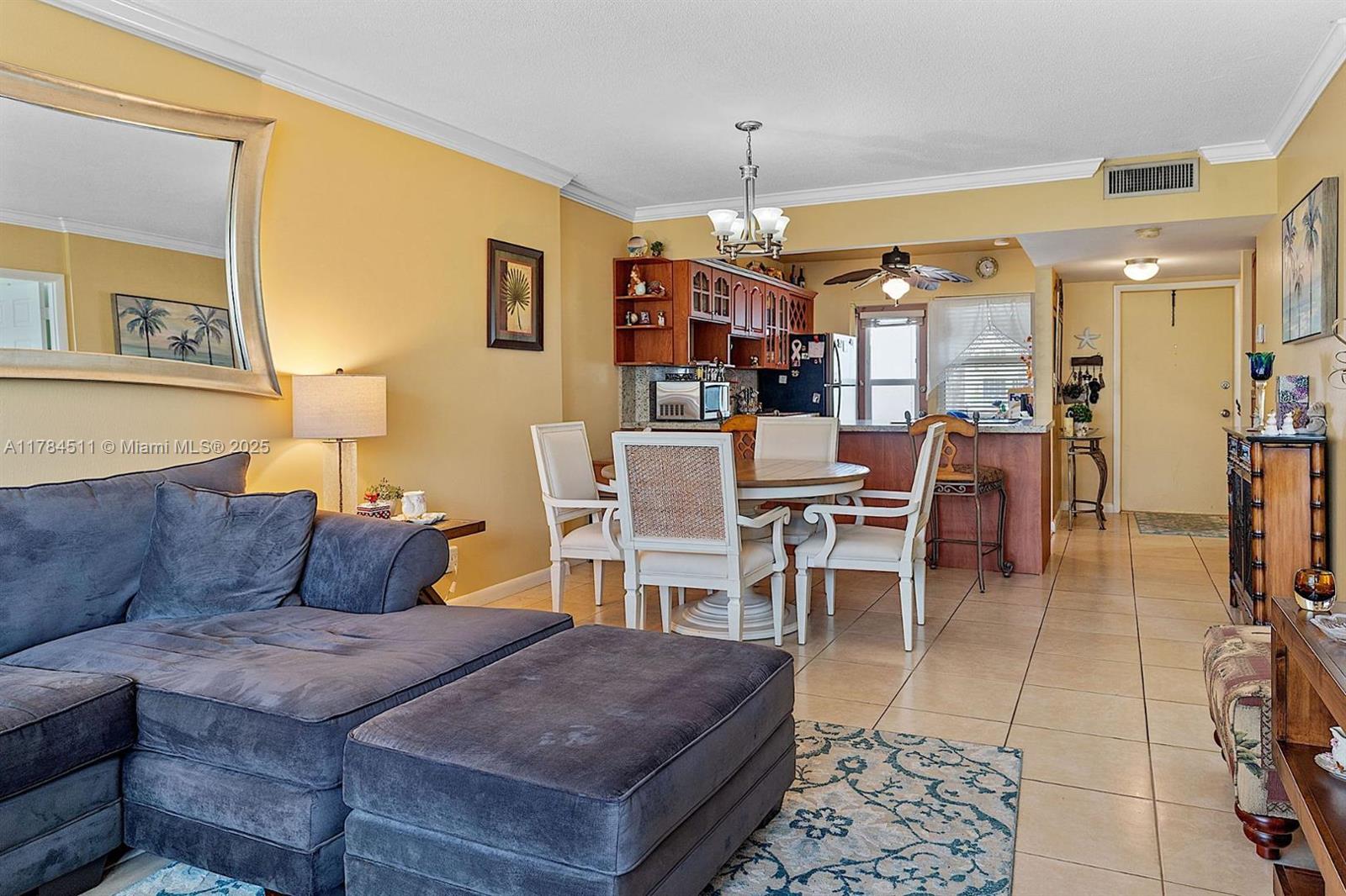 3181 S Ocean Drive 103 Property Photo 20