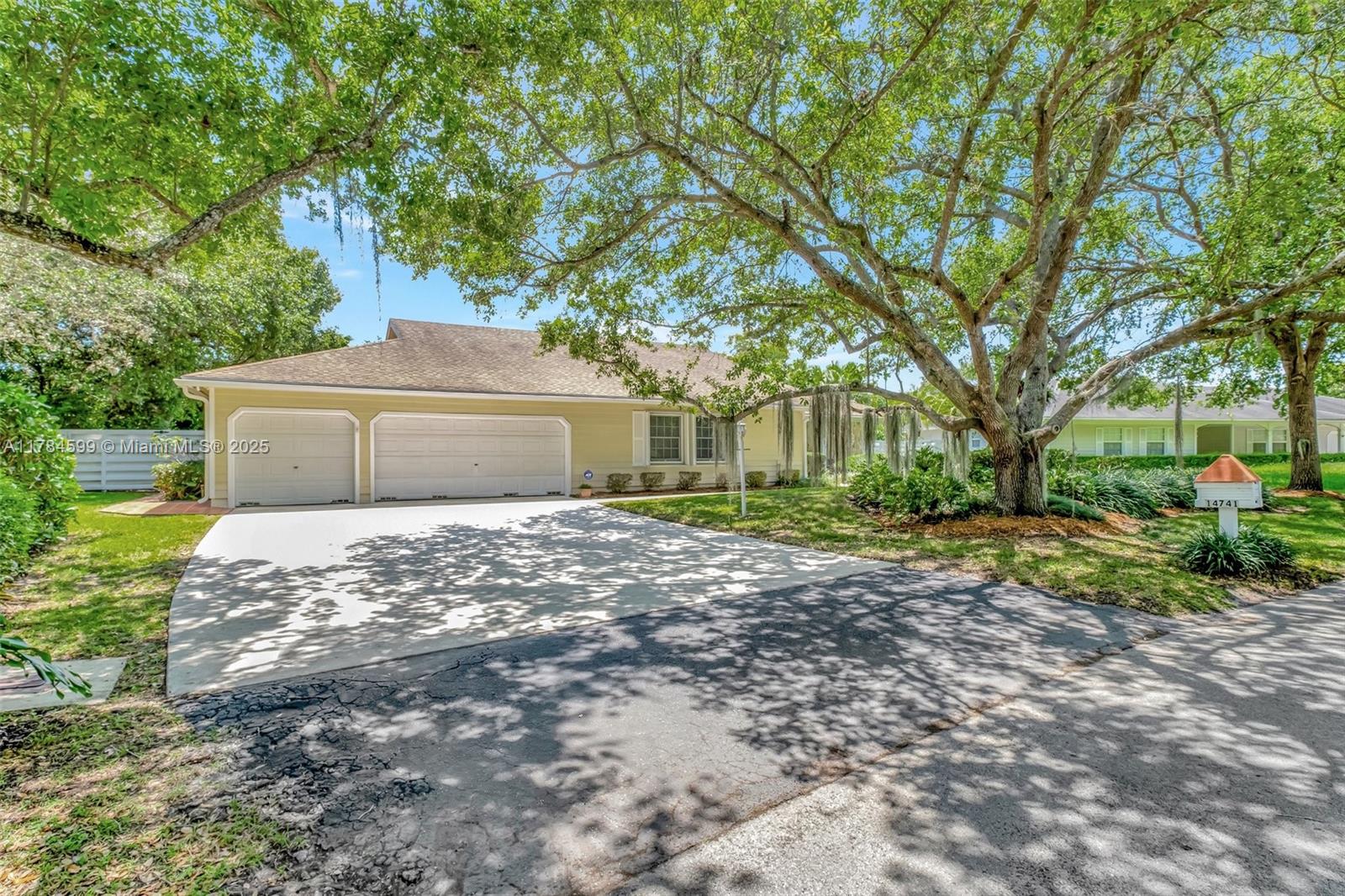 14741 Sw 148th Ave Property Photo