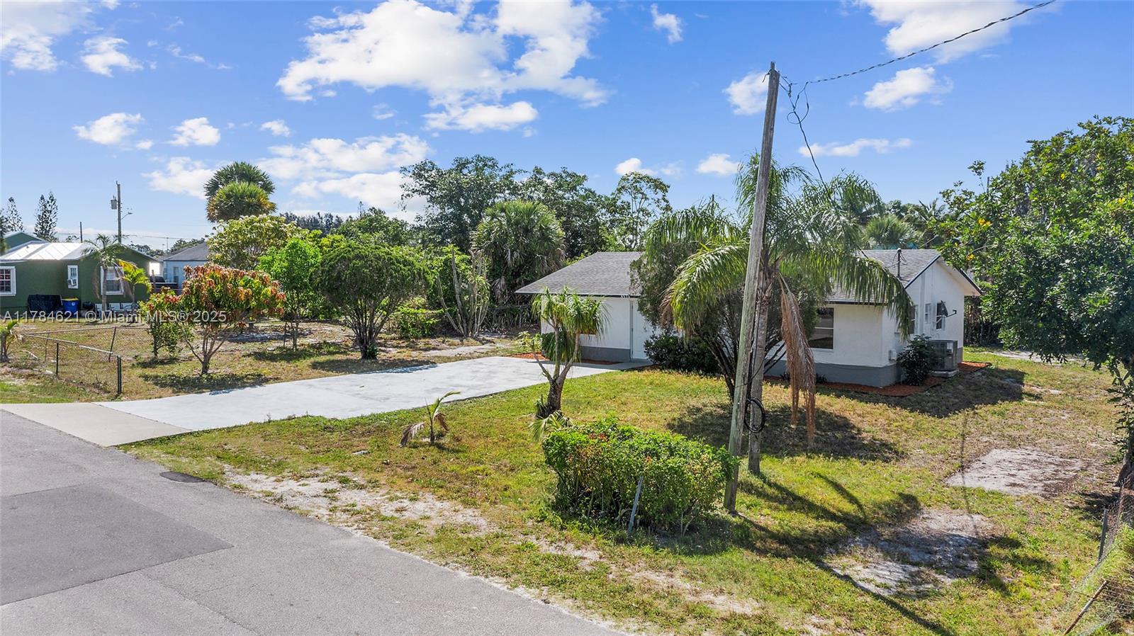 Hobe Sound Real Estate Listings Main Image