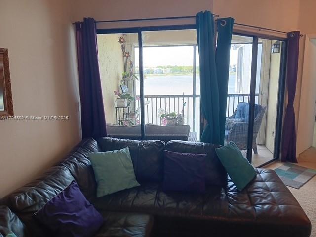 929 Hamilton Dr Property Photo 26