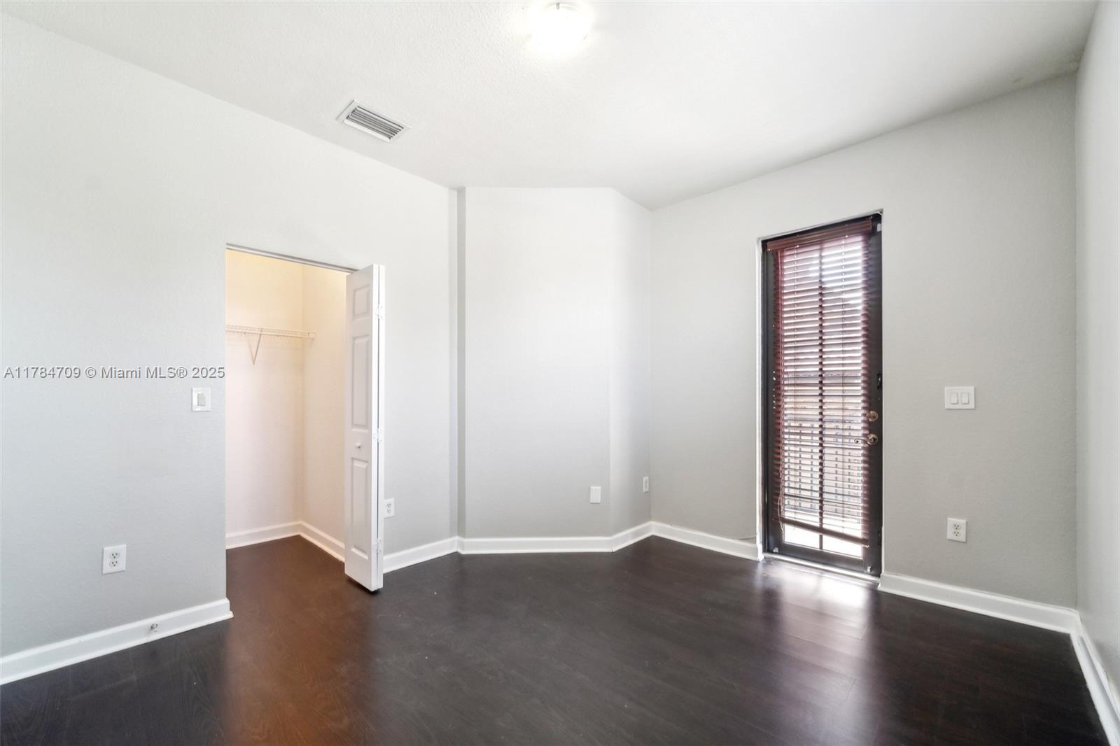 11302 Sw 238th St Property Photo 7