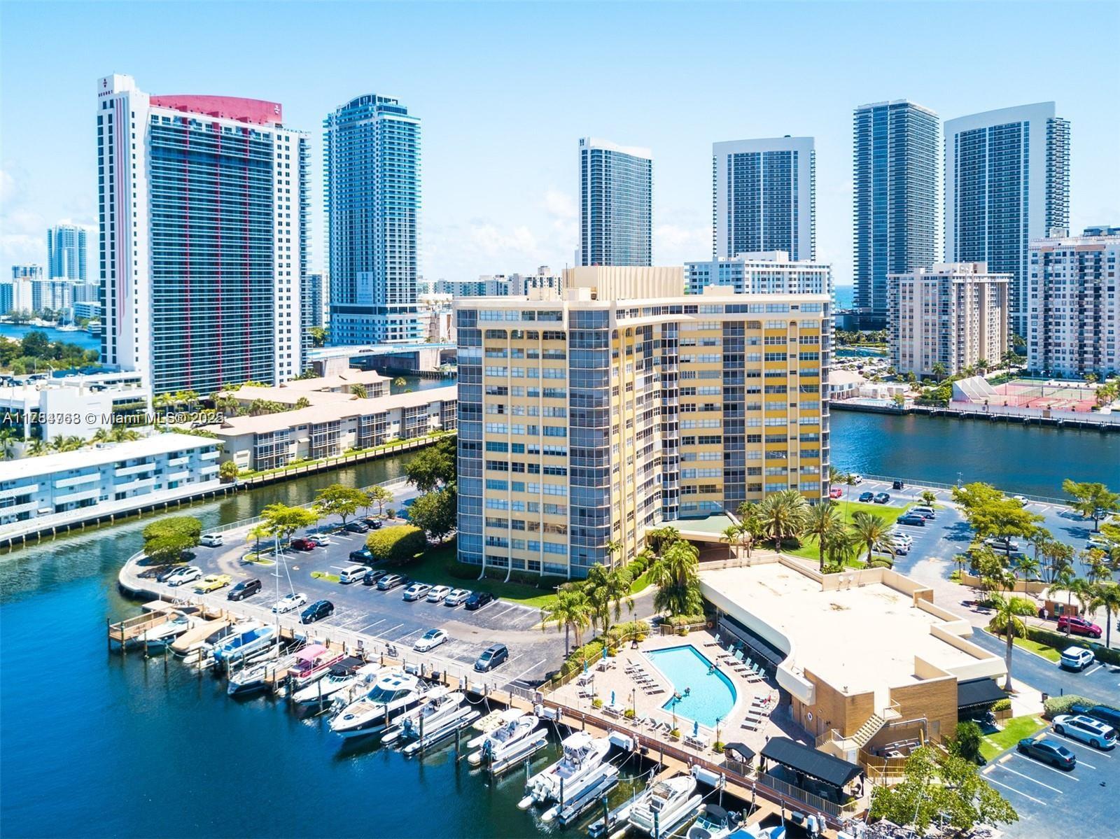 100 Golden Isles Dr Ph 1 Property Photo 1