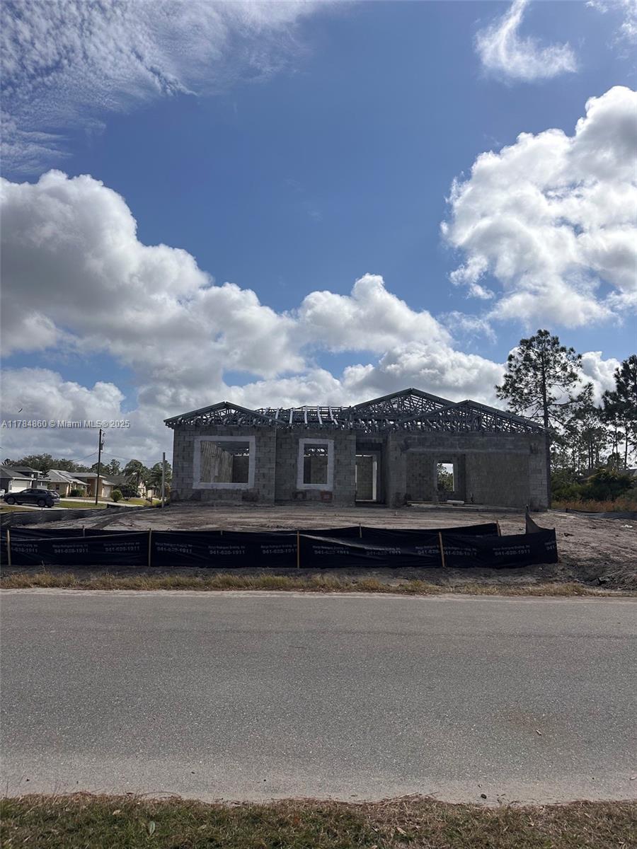 3060 Sean Road Property Photo 4