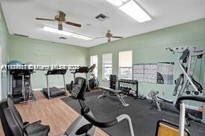 2850 Somerset Dr 105l Property Photo 2