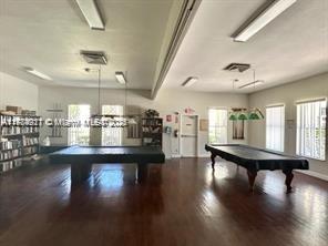 2850 Somerset Dr 105l Property Photo 3