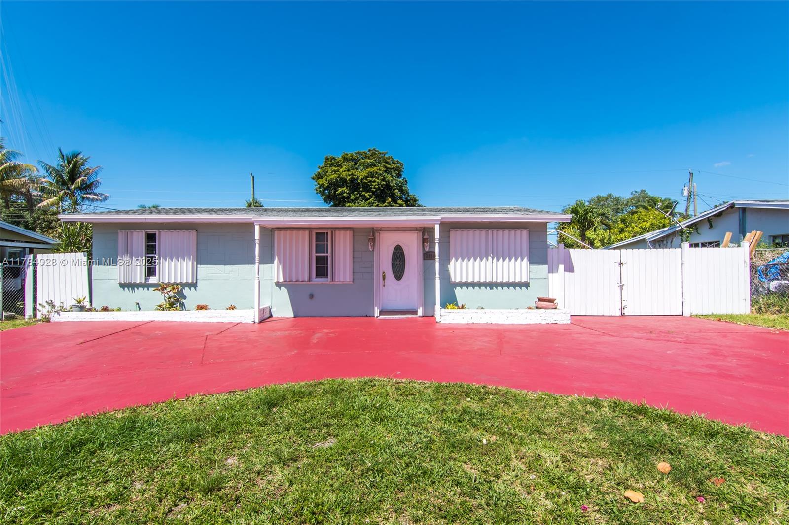 3950 Sw 59th Ter Property Photo