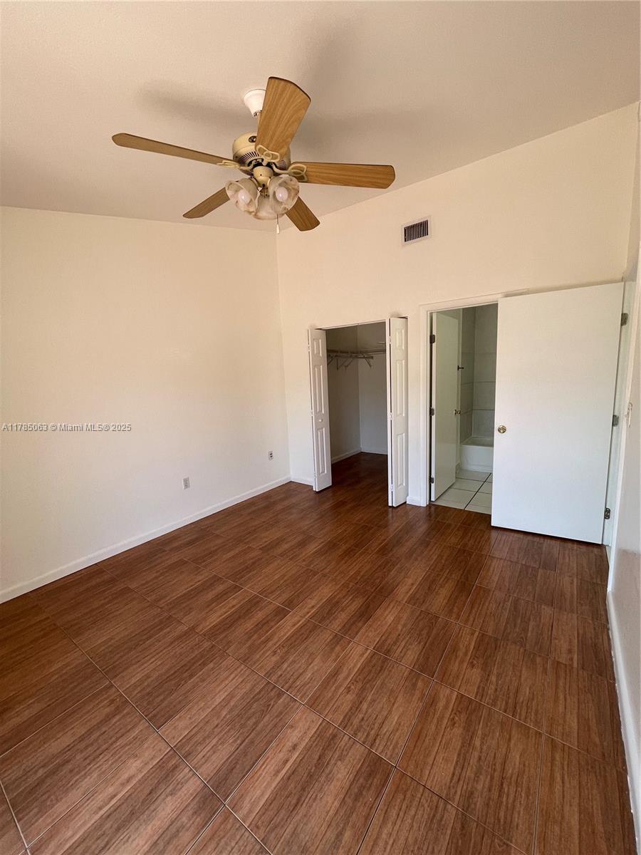3200 San Remo Cir 3200 Property Photo 24