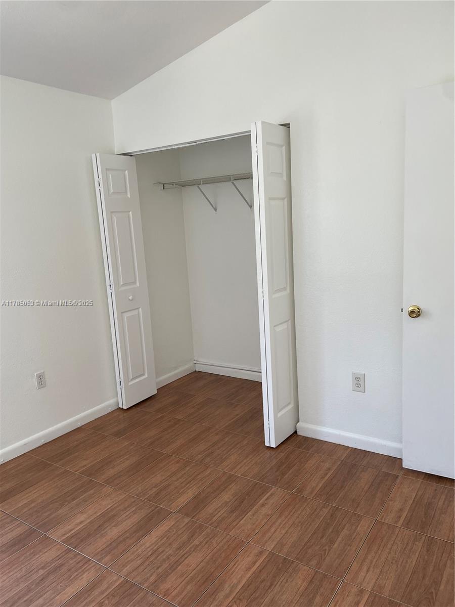 3200 San Remo Cir 3200 Property Photo 25
