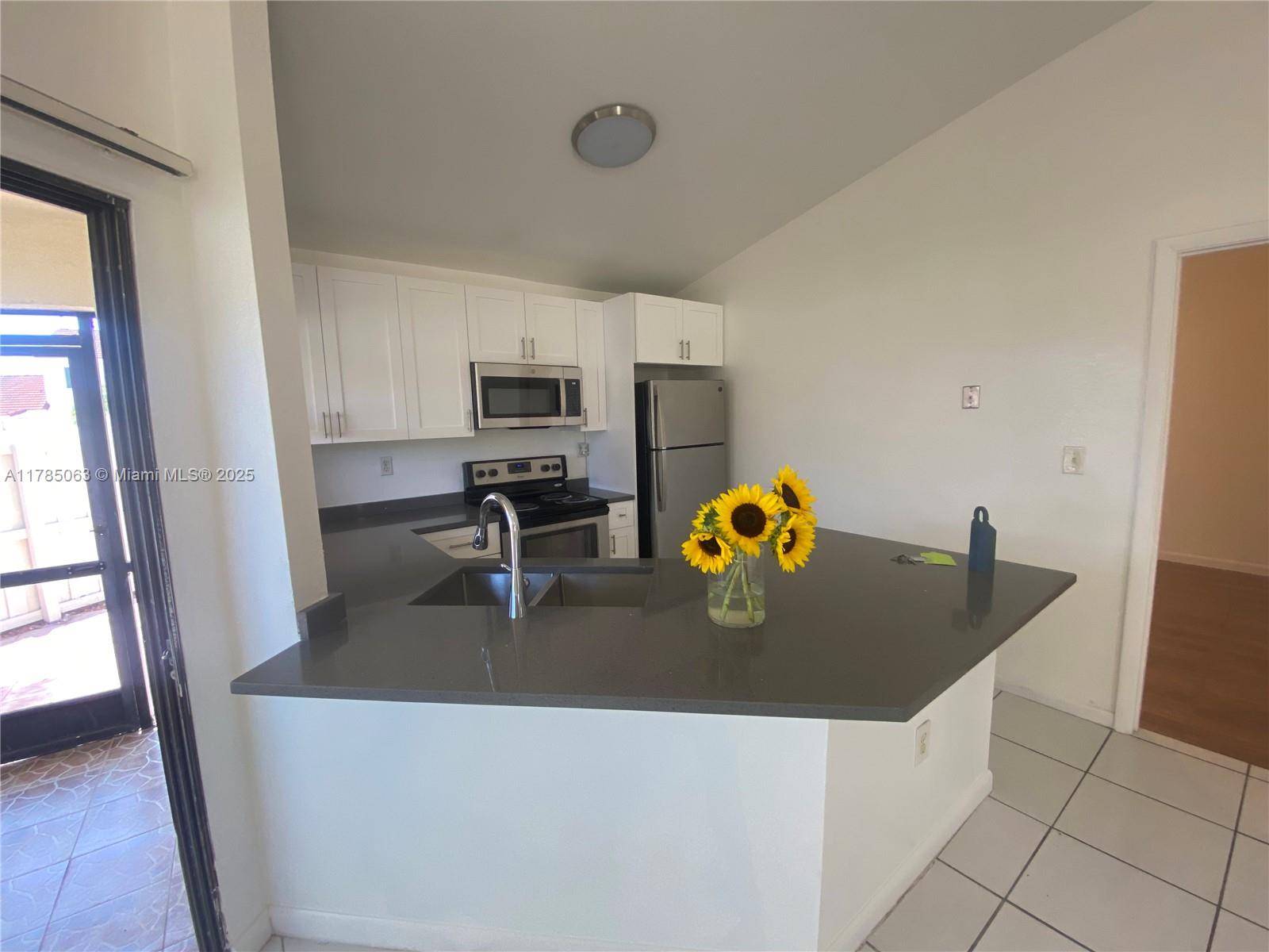 3200 San Remo Cir 3200 Property Photo 55