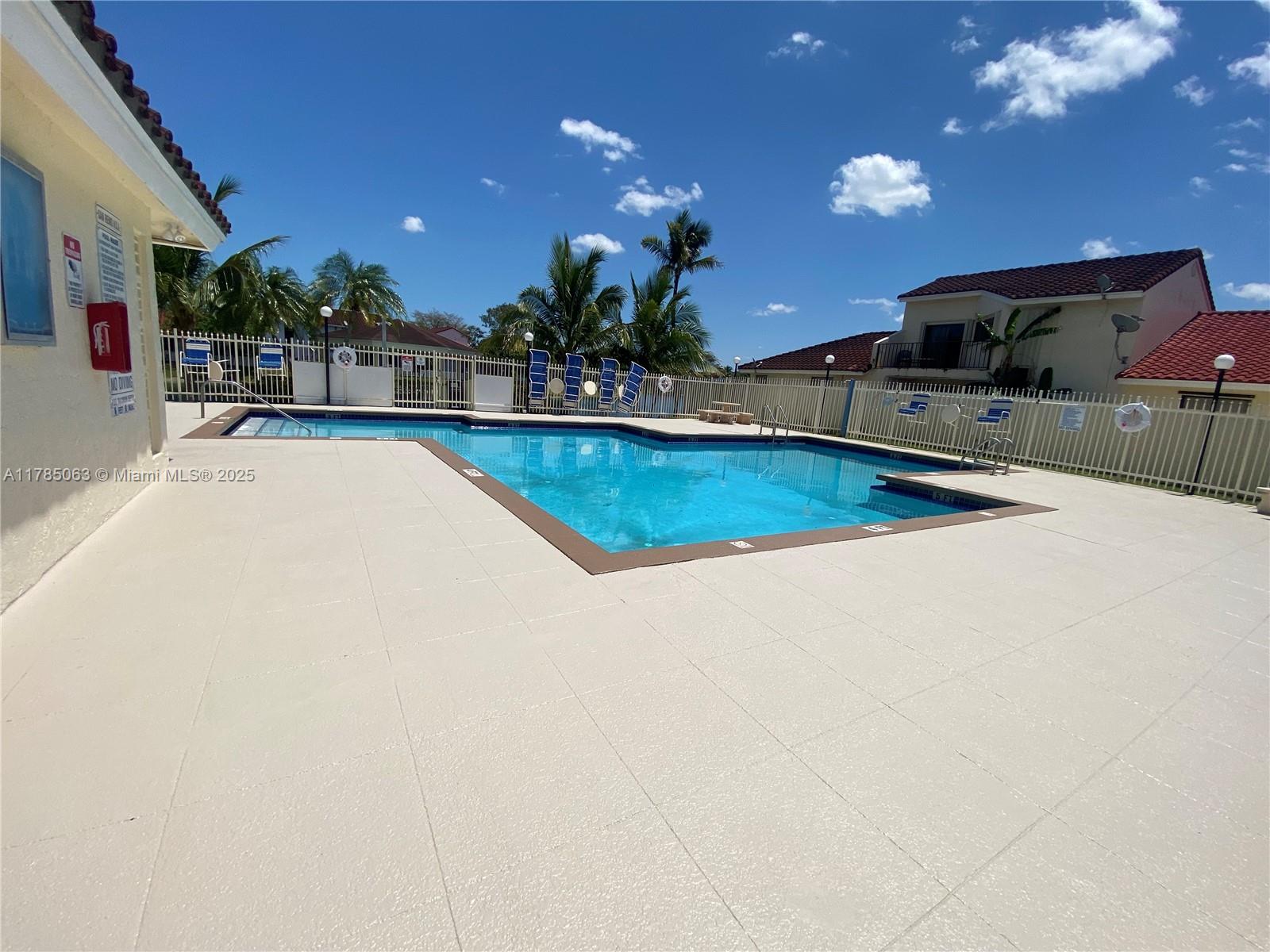 3200 San Remo Cir 3200 Property Photo 76