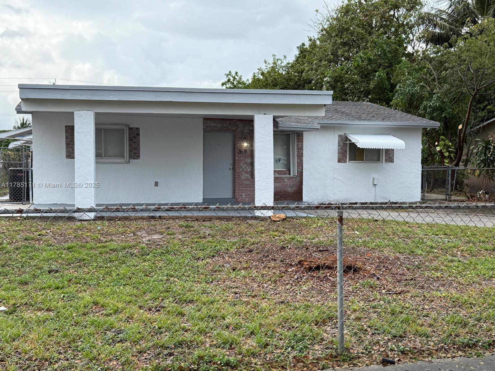 2631 Nw 25th St 0 Property Photo 1