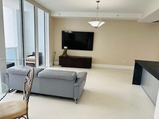 18201 Collins Ave 3407 Property Photo 3