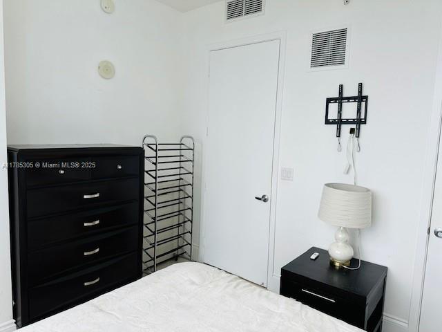 18201 Collins Ave 3407 Property Photo 16